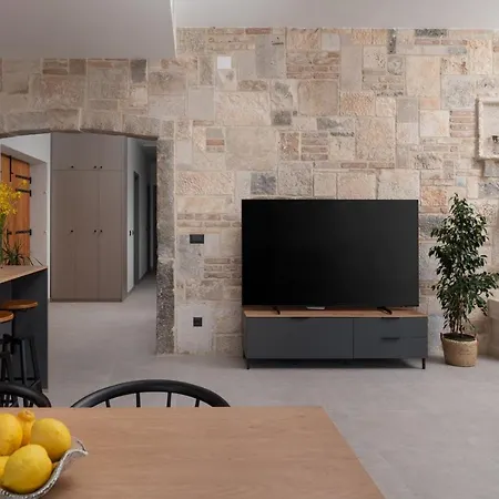 Villa New! Stone Olim Civitas With 3 Bedrooms, Private Pool, And Sea Views *