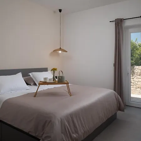 Villa New! Stone Olim Civitas With 3 Bedrooms, Private Pool, And Sea Views