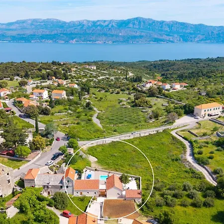 New! Stone Olim Civitas With 3 Bedrooms, Private Pool, And Sea Views * Skrip