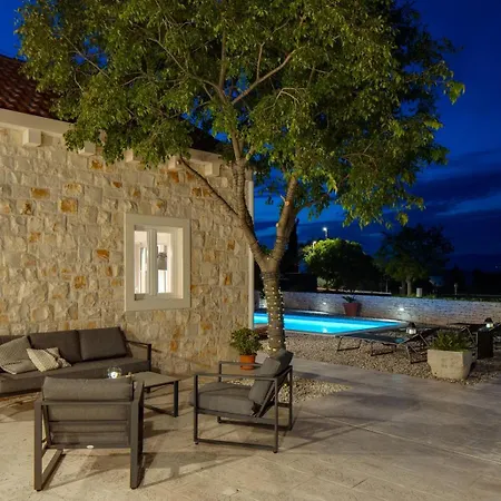 New! Stone Olim Civitas With 3 Bedrooms, Private Pool, And Sea Views Villa